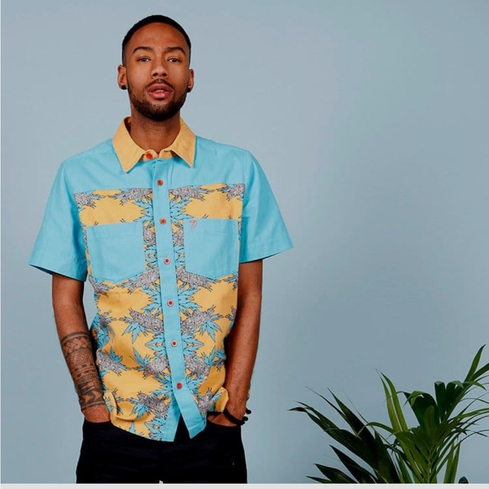 Mcindoe designer men's shirt - Picture 4 of 4
